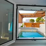 Aparthotel Tre Fiori - The Retreat Fira (Santorini)