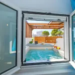 Aparthotel Tre Fiori - The Retreat 4*