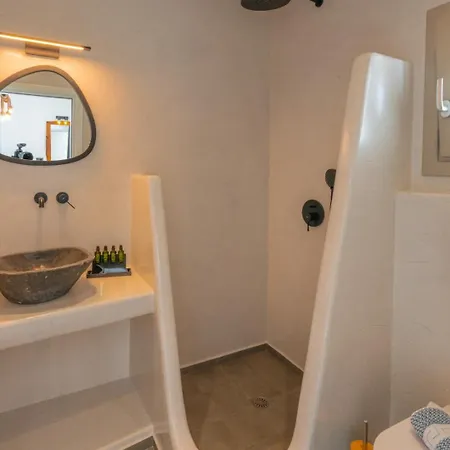 Tre Fiori - The Retreat Hotel apartamentowy Fira (Santorini)