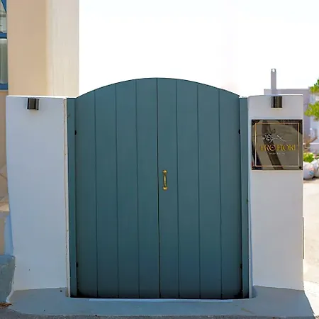 Aparthotel Tre Fiori - The Retreat Fira (Santorini)
